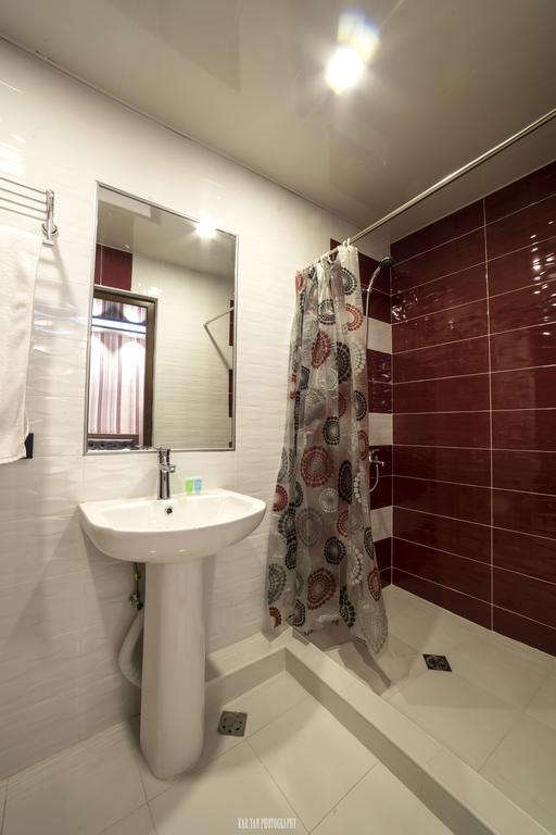 יירבאן Voyage Hotel חדר תמונה
