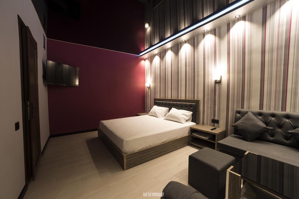 יירבאן Voyage Hotel חדר תמונה